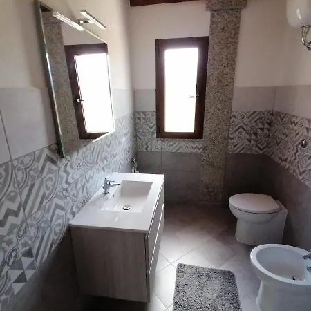 Vigna De' Luceri * Loceri